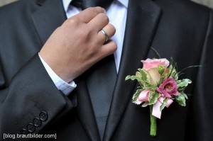 Obwohl die traditionelle, klassische Hochzeit nie unmodern wird, so verändert sich der Style der Brautbilder. Hochzeitsfotograf Zürich