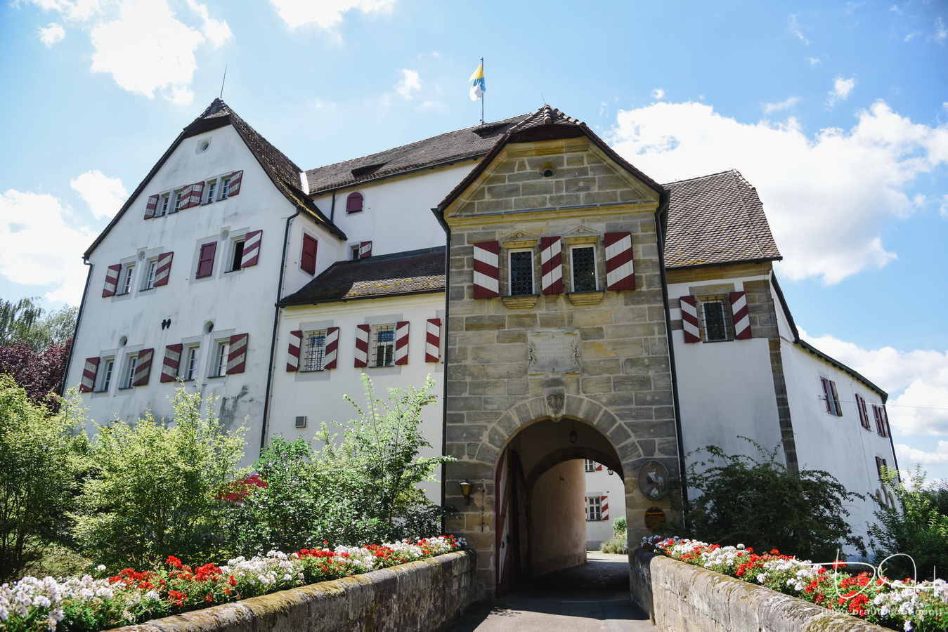 Der Hochzeitsfotograf im Schloss Henfenfeld, das Pfinzingschloss