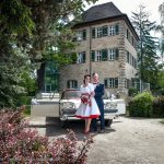 Hochzeitsfotograf Feucht - Heiraten im Zeidlerschloss in Feucht - Hochzeitsoldtimer Fairlane 500