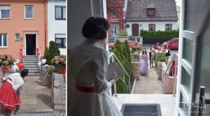 Fotograf geht bei italienischer Hochzeit morgens zur Braut und macht dort Fotos vom fertig machen. Hochzeitsfotograf italienische Hochzeit
