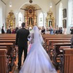 Einzug der Braut in die Kirche, Fotograf Kirche Forchheim Hochzeit