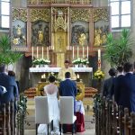 Kirchliche Trauung in der Sankt Maternus Kirche. Euer Hochzeits Fotograf aus Nuernberg macht die Bilder.